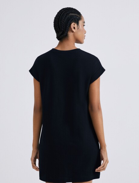 VESTIDO BÁSICO FEMENINO MANGA CORTA CON BOLSILLO NEGRO