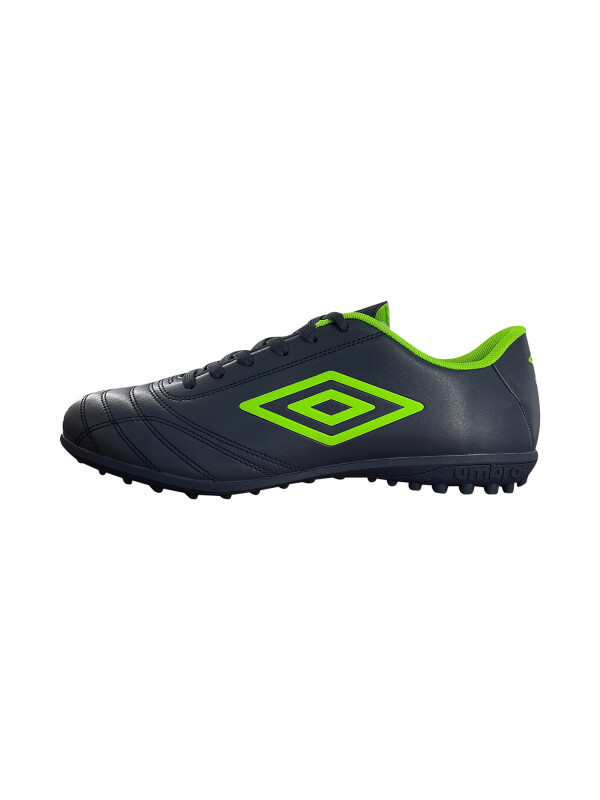 Calzado Classic II TF Umbro Hombre 01v