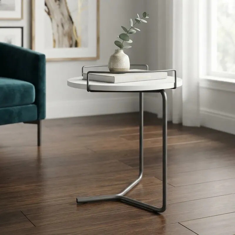 Mesa de arrimo blanca - Pata de metal. Mesa de arrimo blanca - Pata de metal.