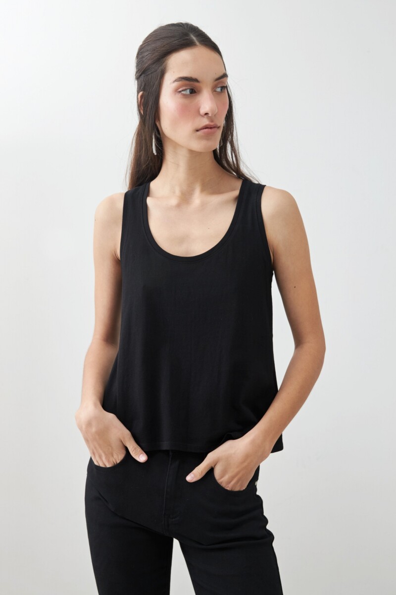 Musculosa escote a la base negro