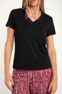 Remera Negro