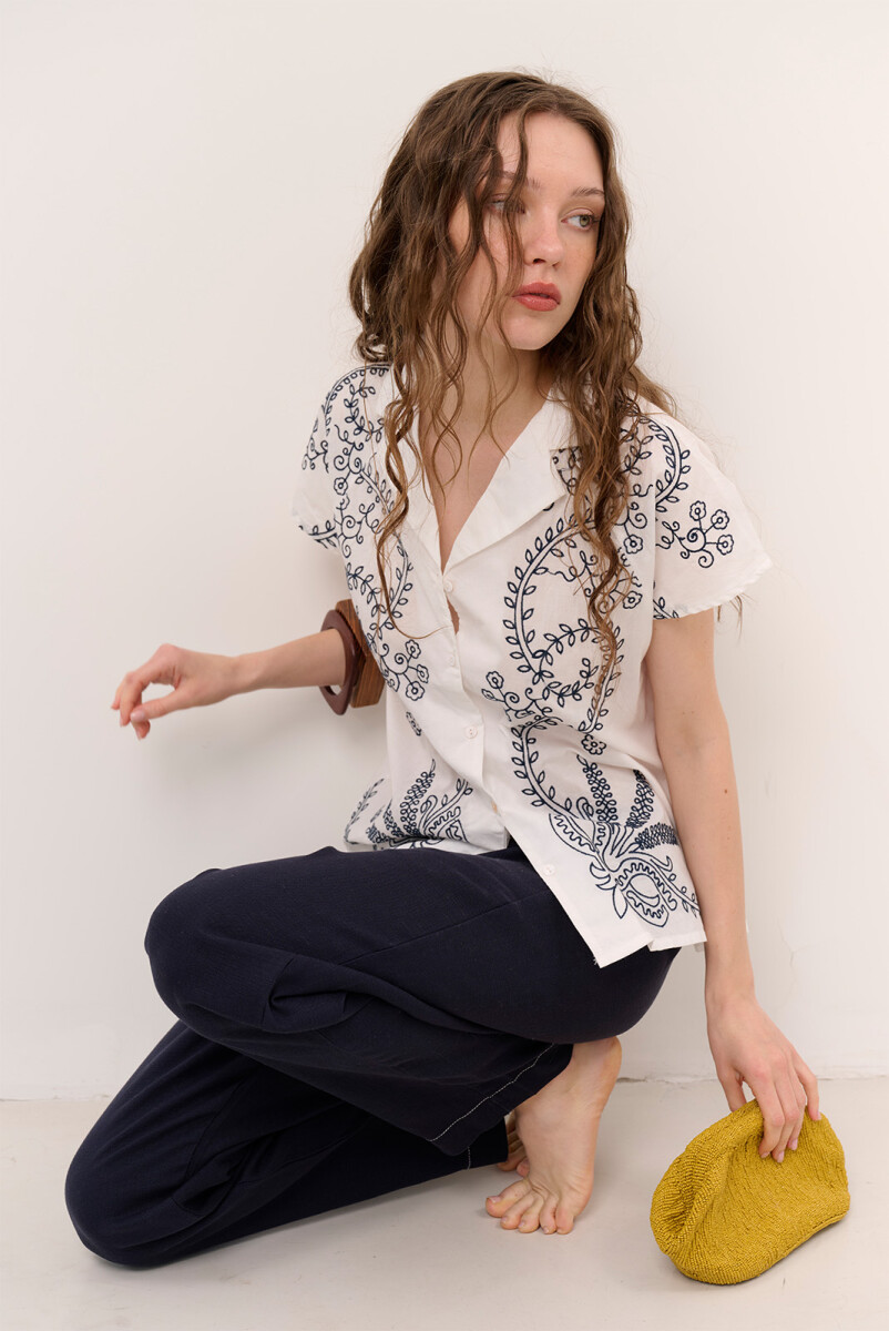 CAMISA FRANCISCA - NEGRO 