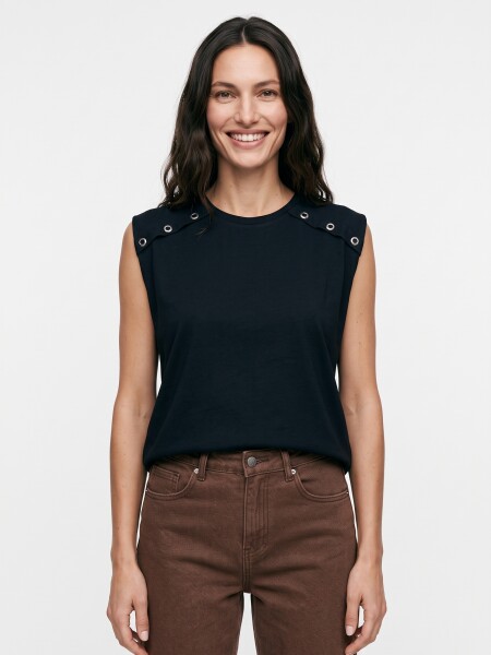 REMERA ARMELIA NEGRO.