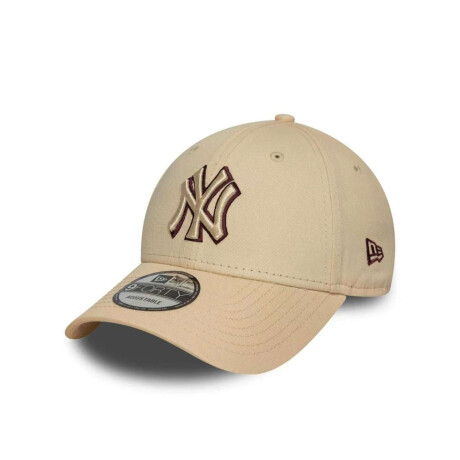 Gorra Team Outline 9Forty Neyyan Unisex Crema