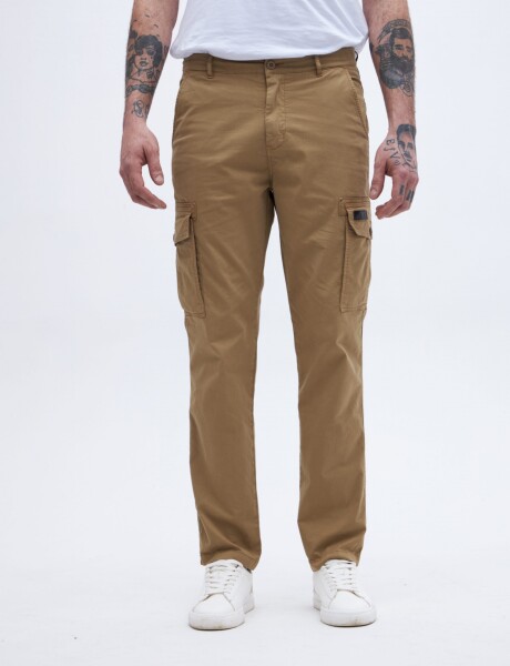 Pantalón cargo Roque Beige