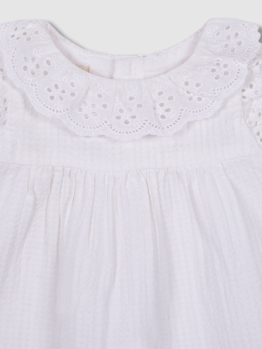 Conjunto Vestido Con Capota Blanco