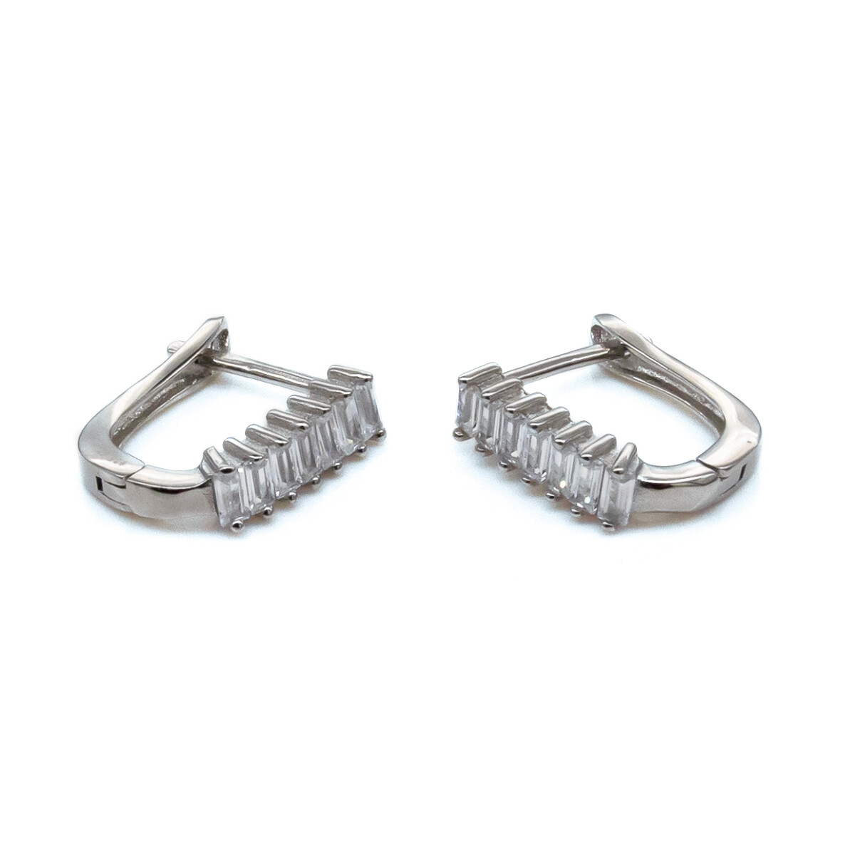 Par de aros de plata 925 rodinada con circonias. 