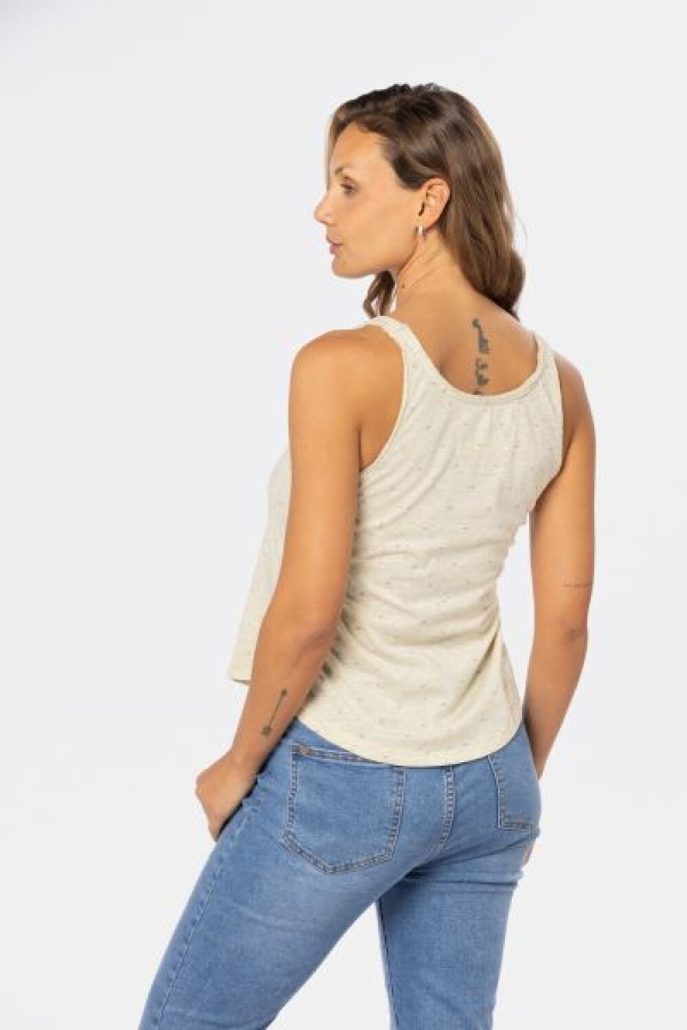 MUSCULOSA CON BOTONES Amarillo