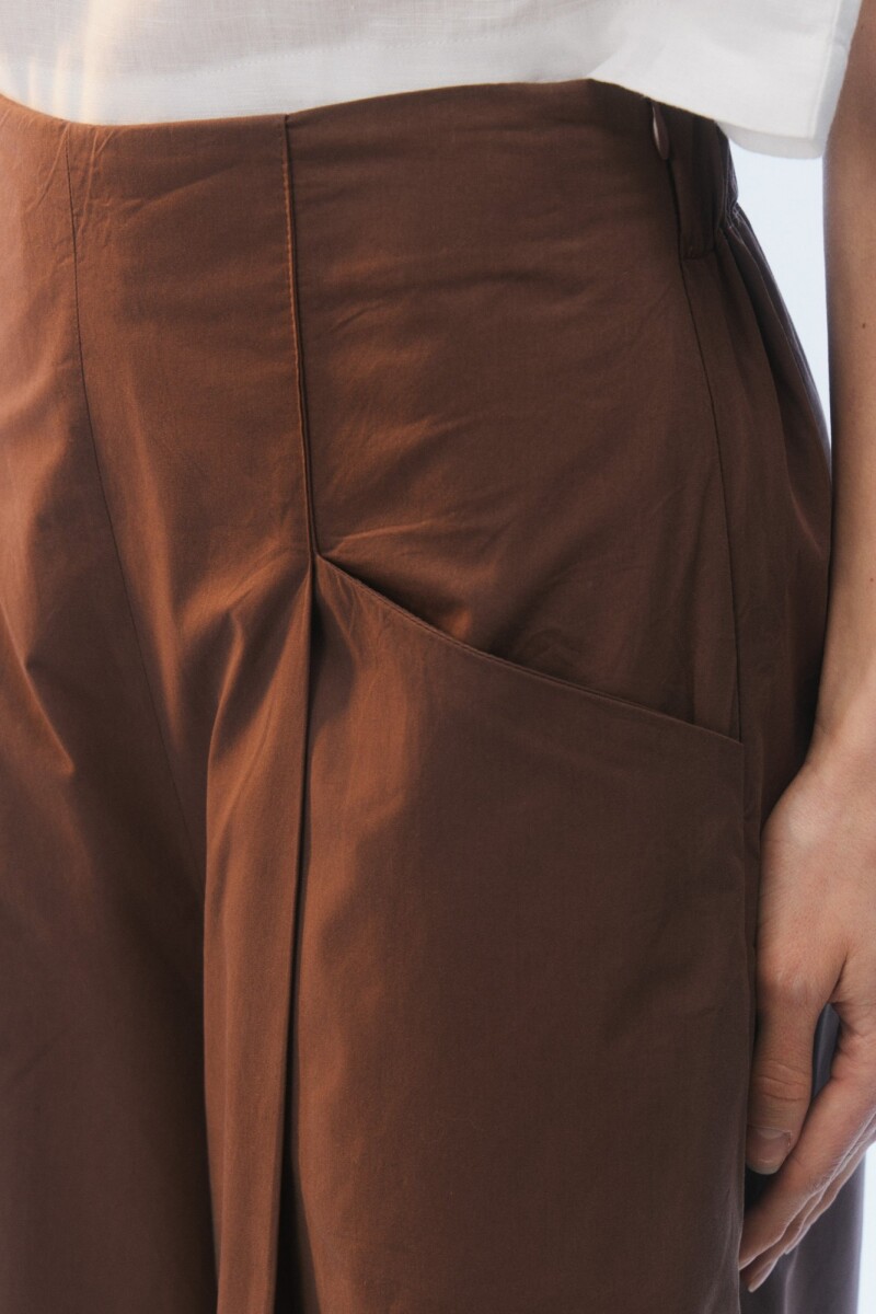 PANTALÓN SIKA Chocolate