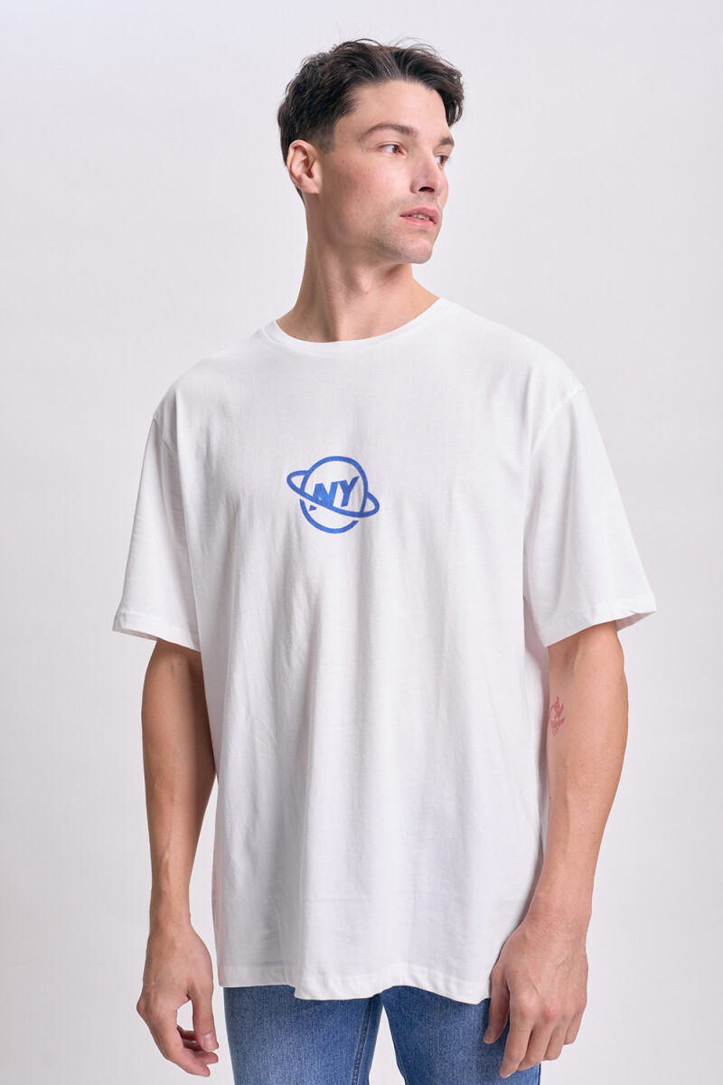 Remera oversize Planeta Blanco