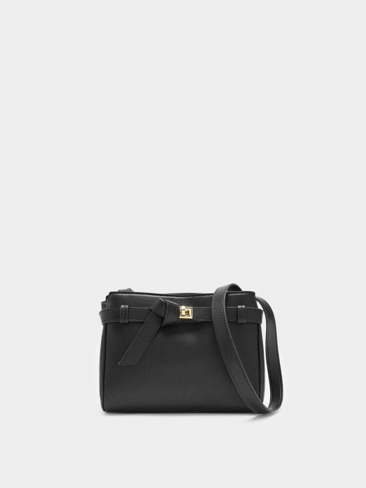 Bolso Bandolera Con Detalle De Cinturón negro