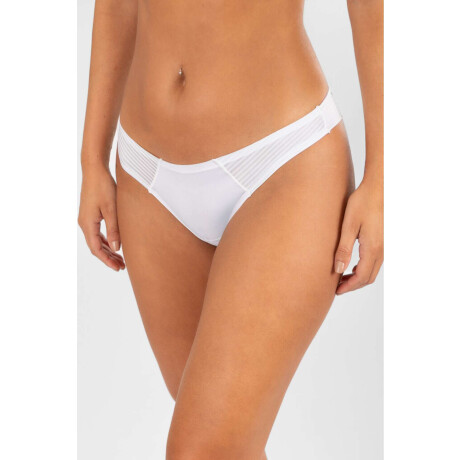 Colaless eclipse Blanco