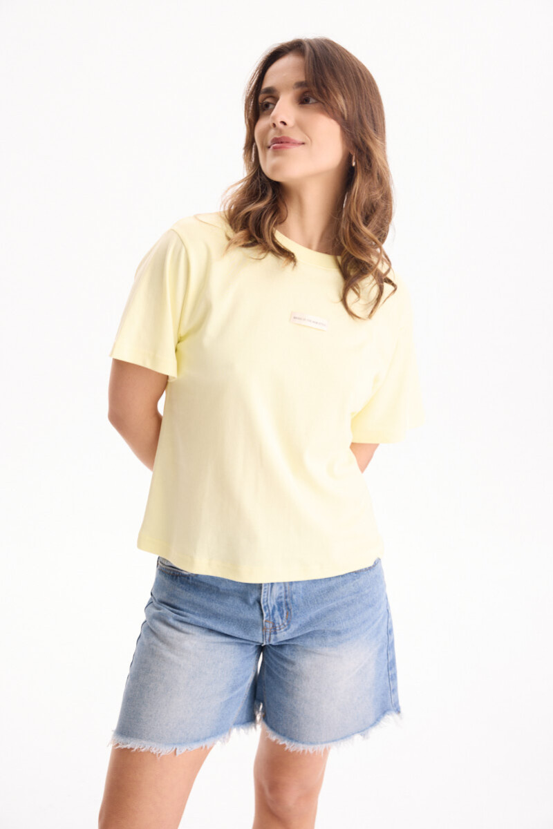 Remera Aura Amarillo