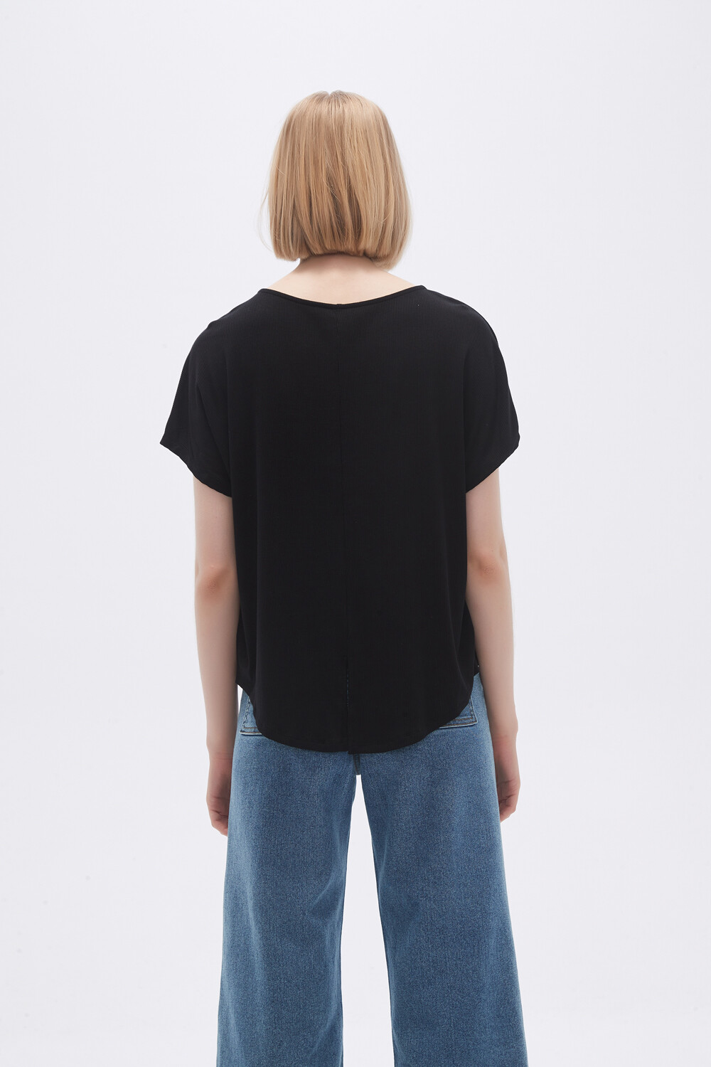 Remera Oblak Negro