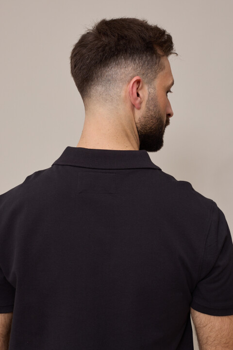 POLO ARUNO POLANCO Negro