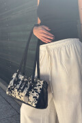 CARTERA DAENERYS NEGRO