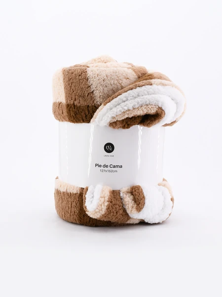 PIE DE CAMA NEVADO BEIGE