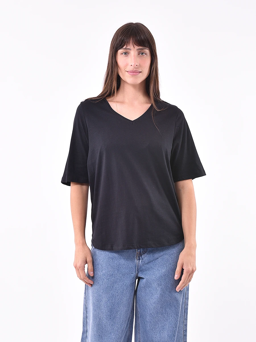 REMERA JASPA - NEGRO 
