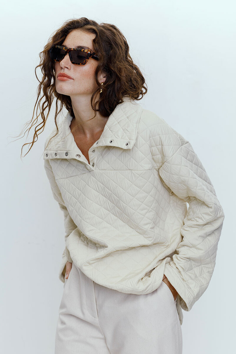Yalu Off White