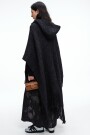 RUANA CAPUCHA Y BUFANDA Negro