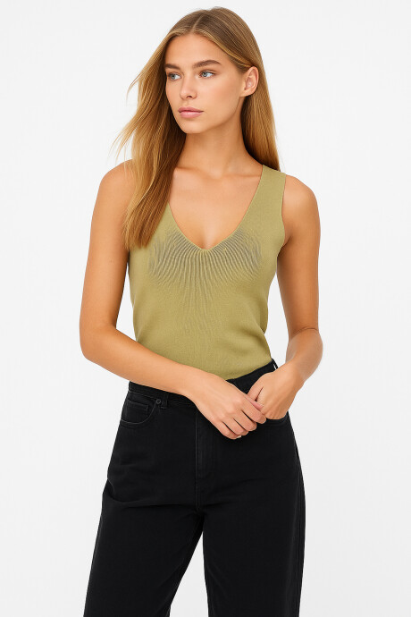 Tops Nealie Verde Oliva Claro
