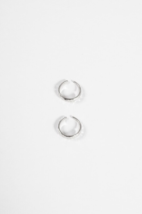 Anillo pie texture plateado