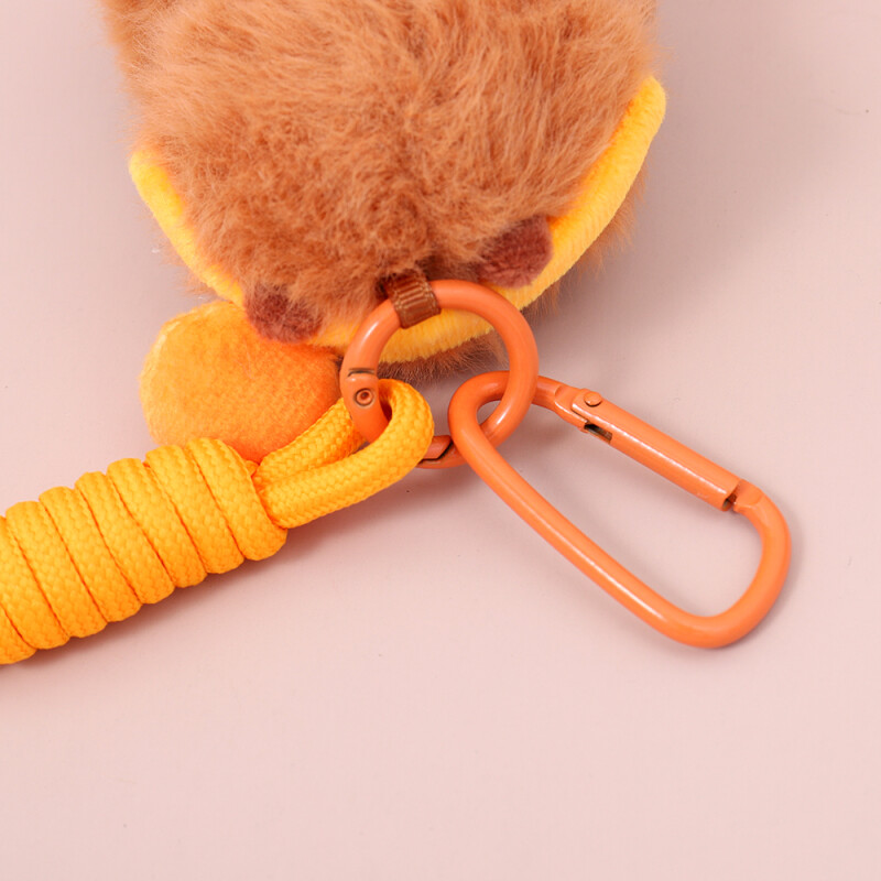 Llavero De Peluche - Capibara Con Delantal Y Vincha Llavero De Peluche - Capibara Con Delantal Y Vincha