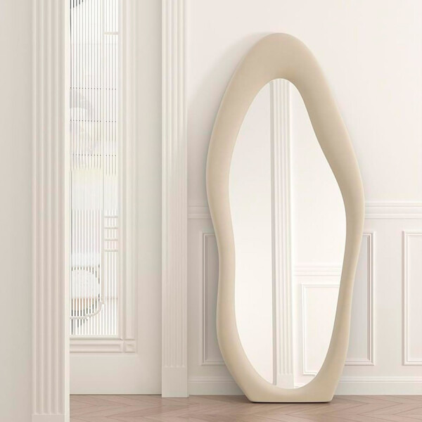 Espejo Mango, Cuerpo Entero, Forma Irregular BEIGE