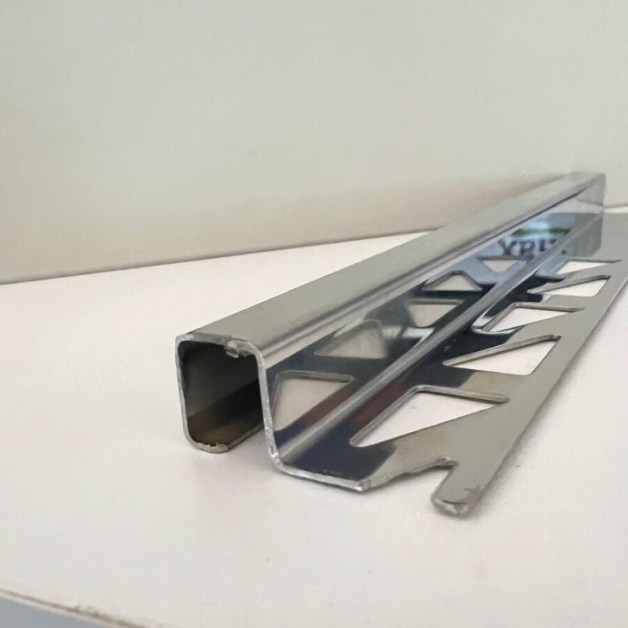 Terminación Cuadrada Cromada Brillante Terminación Cuadrada Cromada Brillante