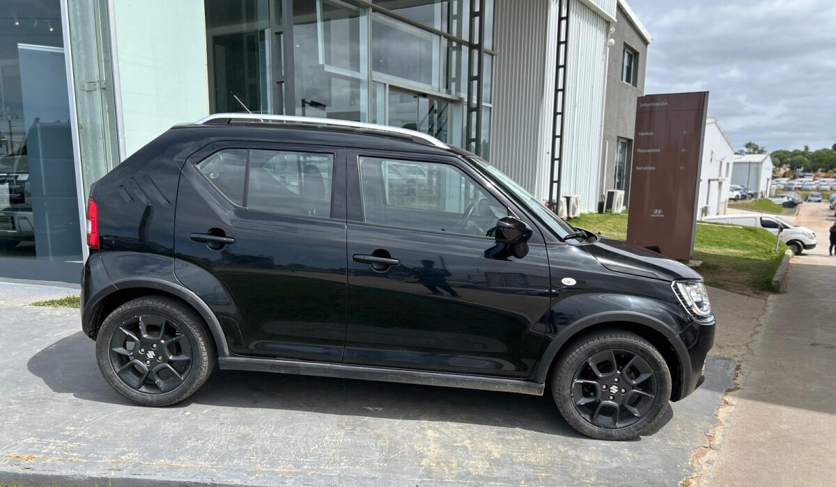Suzuki Ignis GLX 1.2 MT - 2017 Suzuki Ignis GLX 1.2 MT - 2017