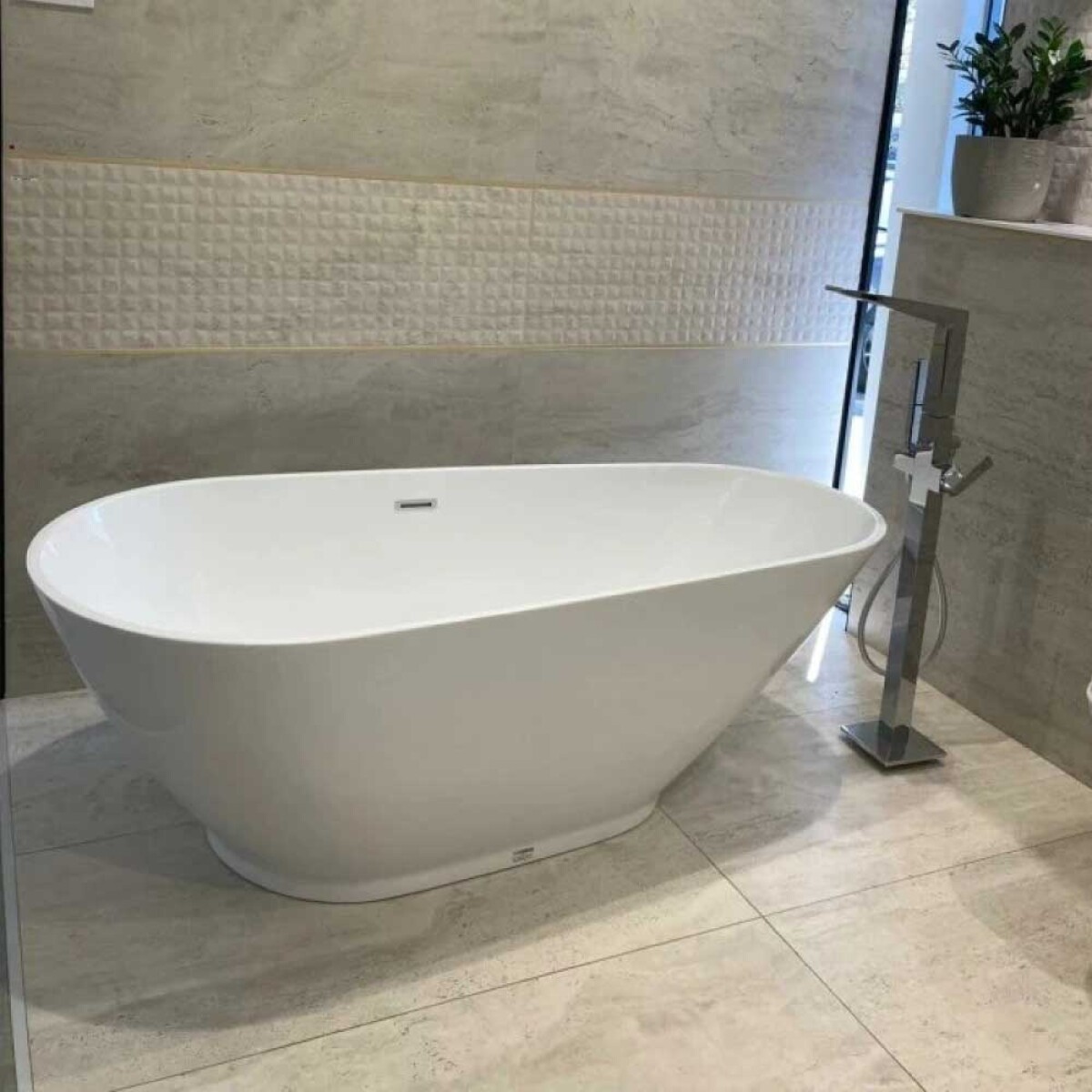 Bañera Autoportante 174 cm 