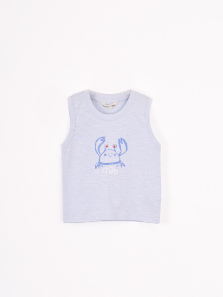 MUSCULOSA ESTAMPADA CELESTE