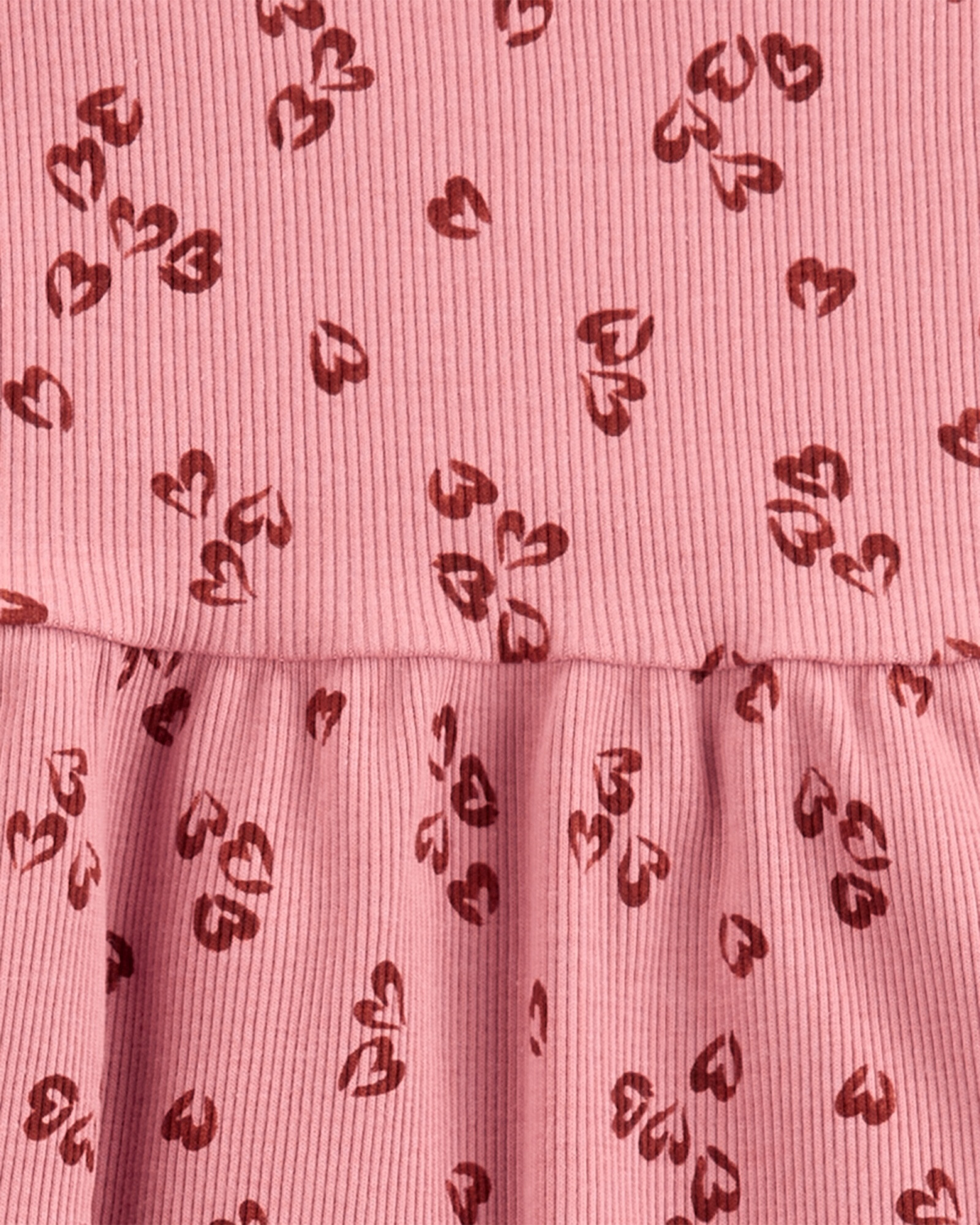 Set dos piezas de algodón acanalado, pantalón acampanado y blusa, diseño corazones Set dos piezas de algodón acanalado, pantalón acampanado y blusa, diseño corazones