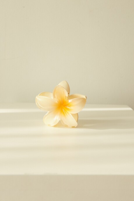 PINZA HAWAIIAN FLOWER AMARILLA