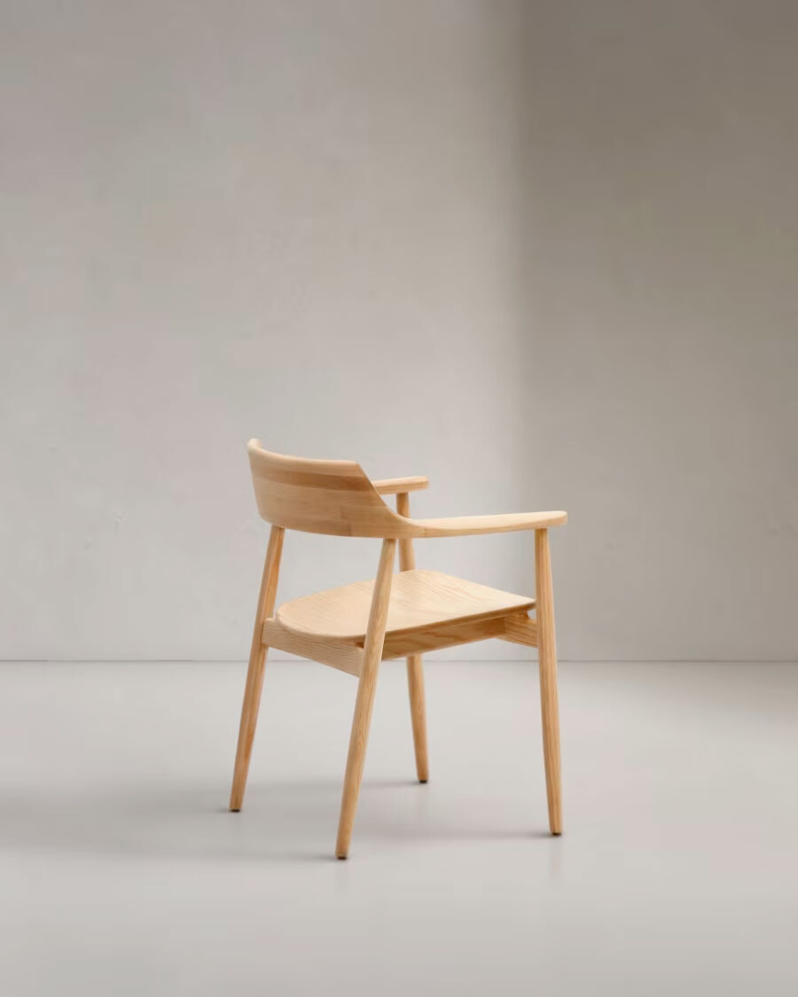 Silla Fondes de madera maciza de roble con acabado natural FSC Mix Credit Silla Fondes de madera maciza de roble con acabado natural FSC Mix Credit