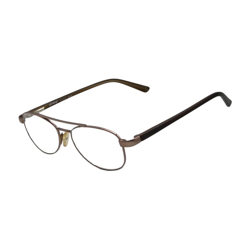 RG512032 marrónuniforme