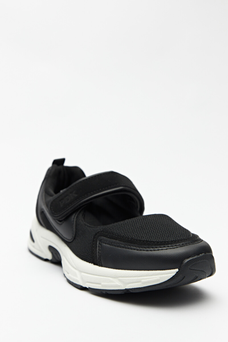 ZAPATILLA WILLEMINA Negro