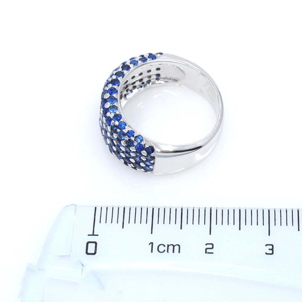 Anillo en oro 18k blanco y zafiros Anillo en oro 18k blanco y zafiros
