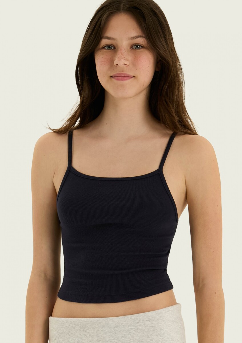 MUSCULOSA CON ESCOTE CUADRADO - NEGRO 