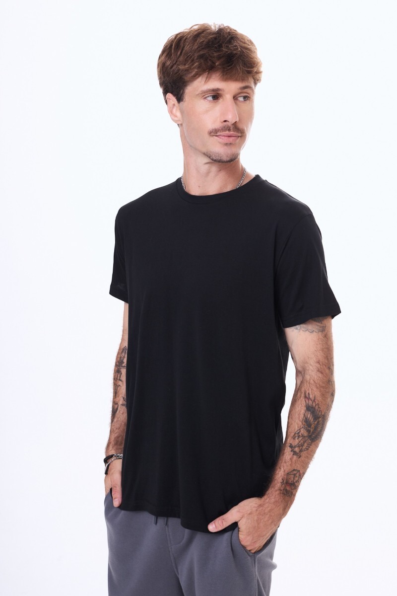 Remera Some - Negro 