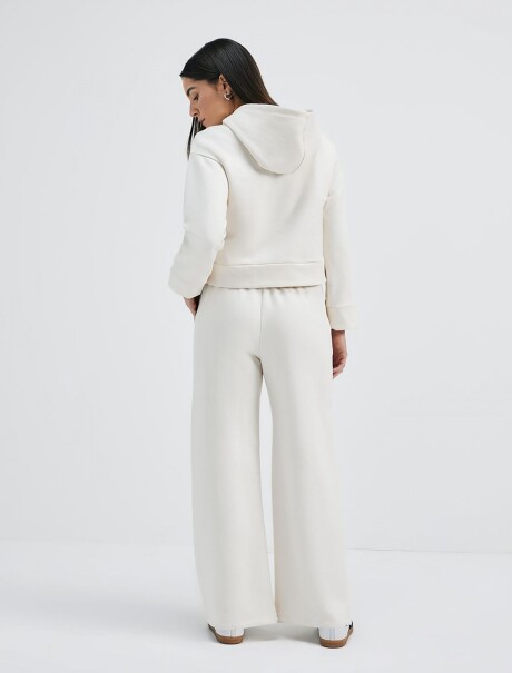 PANTALÓN BÁSICO CON BOLSILLO BEIGE