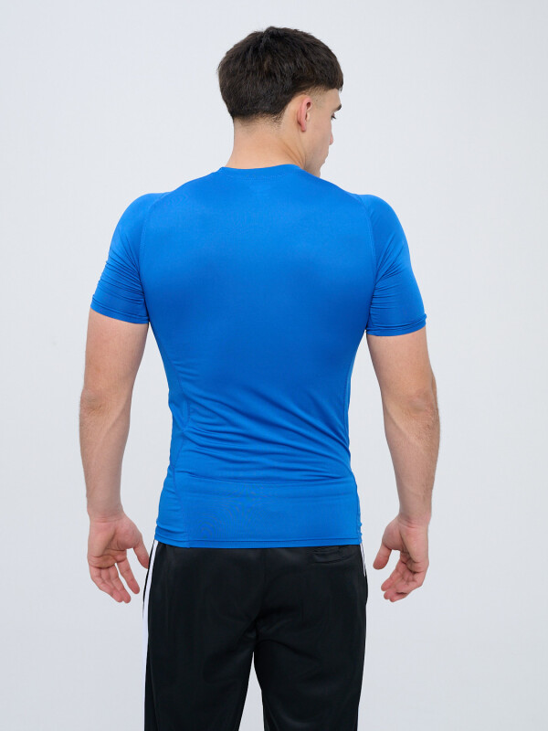 Remera Térmica Manga Corta Umbro Hombre 030