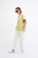 Remera oversize con ruedo ancho verde musgo