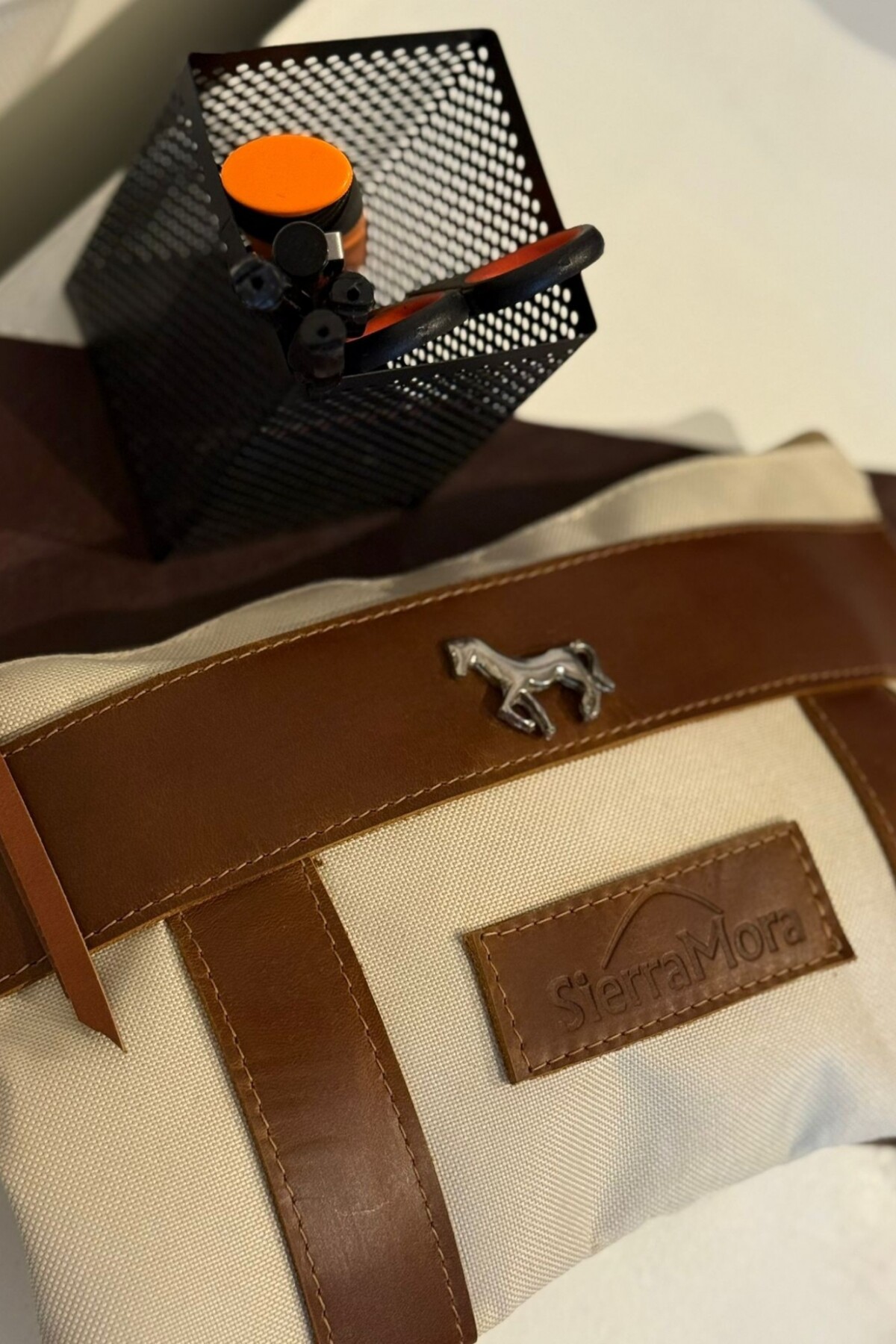 Sobre Cartuchera Mustang Hielo