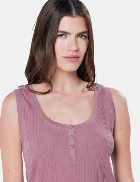 MUSCULOSA RIB CON BOTONES Rosado