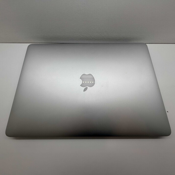 MacBook Pro 15" 2015 - 16 GB RAM 256 GB SSD MacBook Pro 15" 2015 - 16 GB RAM 256 GB SSD