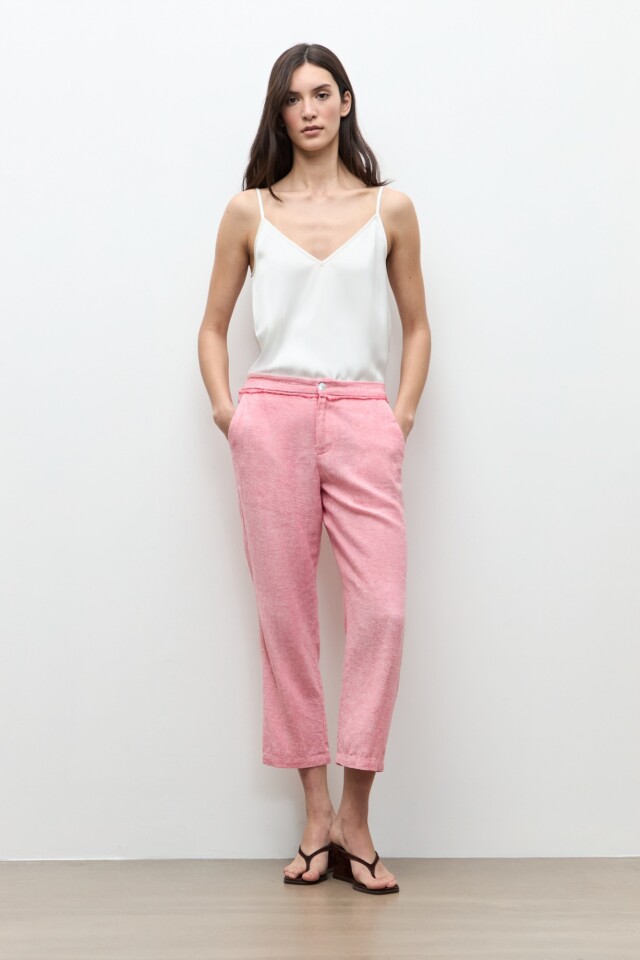 Pantalon capri lino detalle desflecado rosado melange