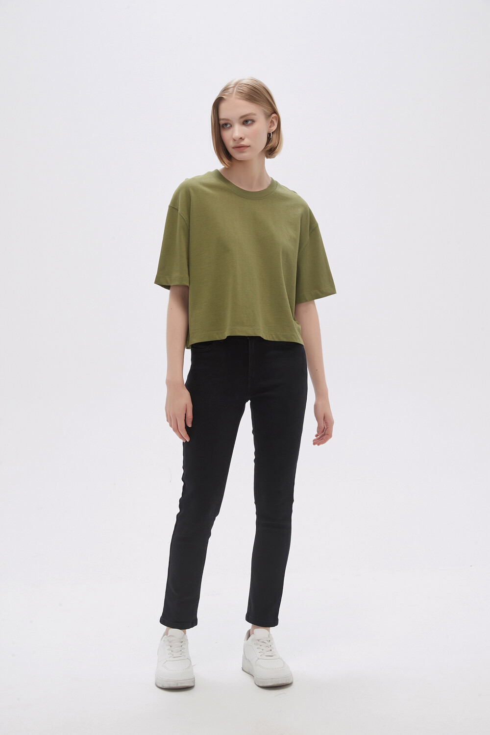 Remera Solisa Verde Oliva Oscuro