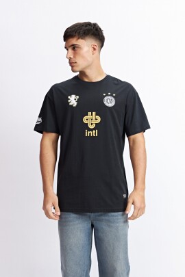 REMERA CATORCE NEGRO