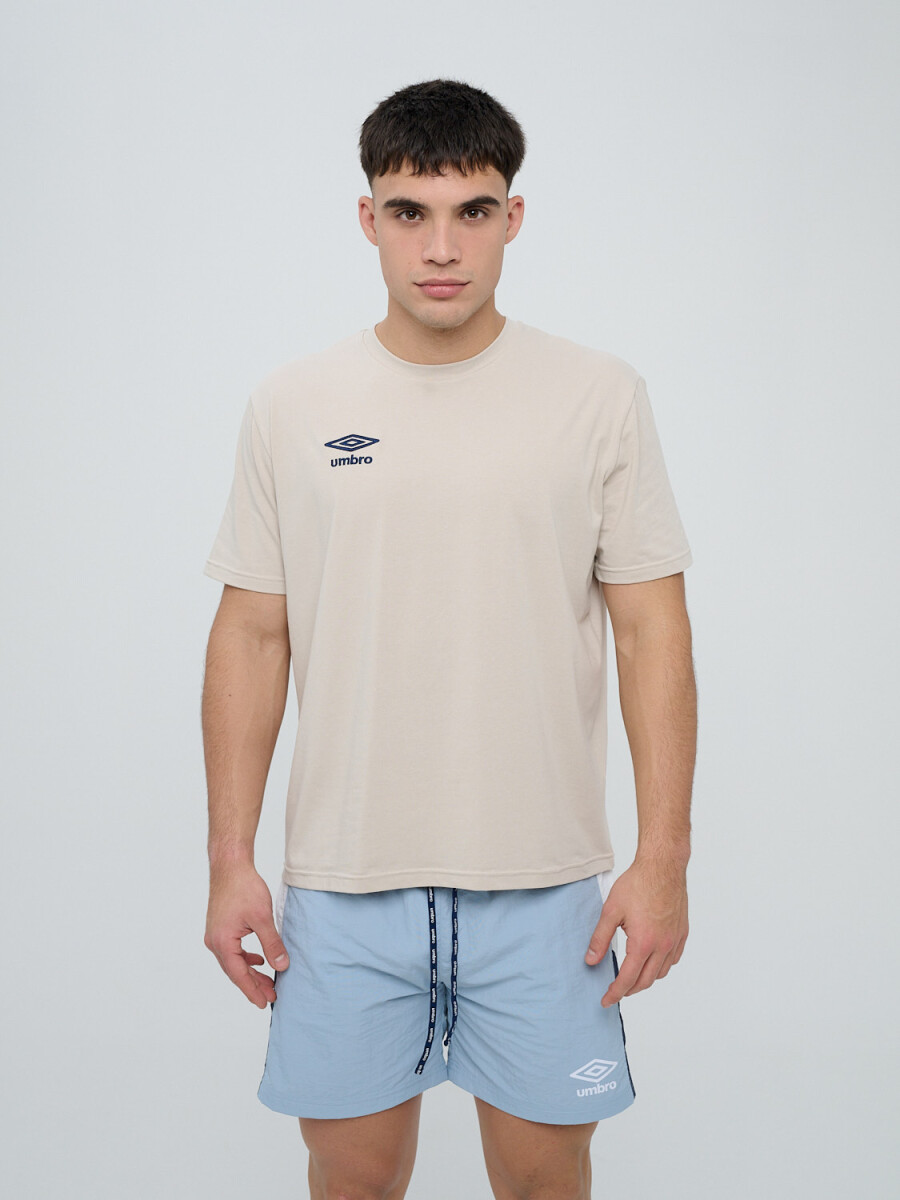 REMERA MELT Umbro Hombre - 00b 